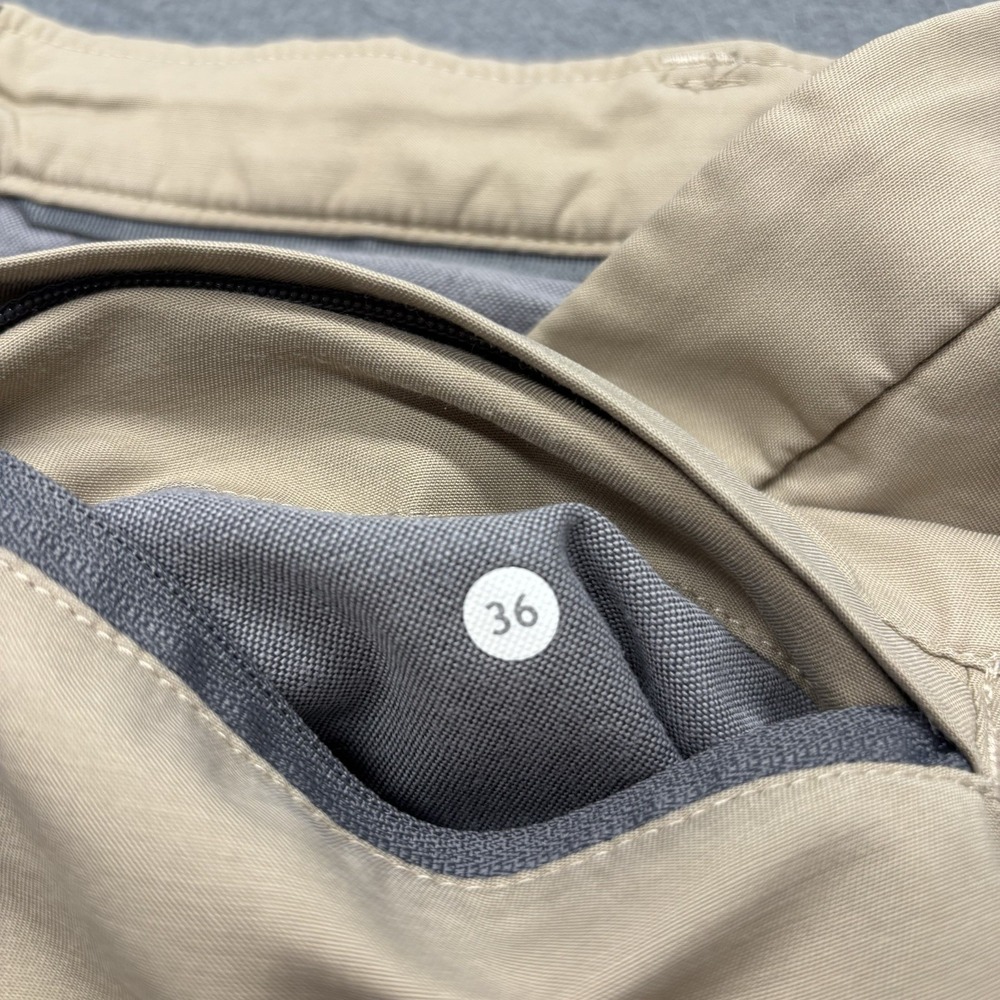 Lululemon Mens 36x33 Beige Commission Pants‎ Chino Warpstreme Performance Golf - Picture 12 of 15